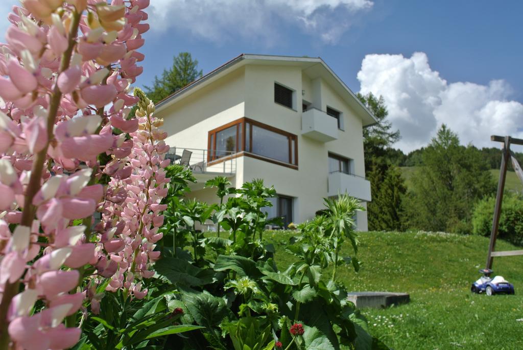 Ustria / Pensiun Trutg Hotel Vella Exterior photo